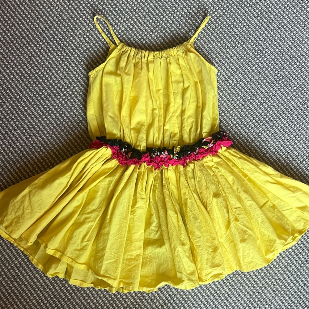 Adorable detailed chartreuse dress